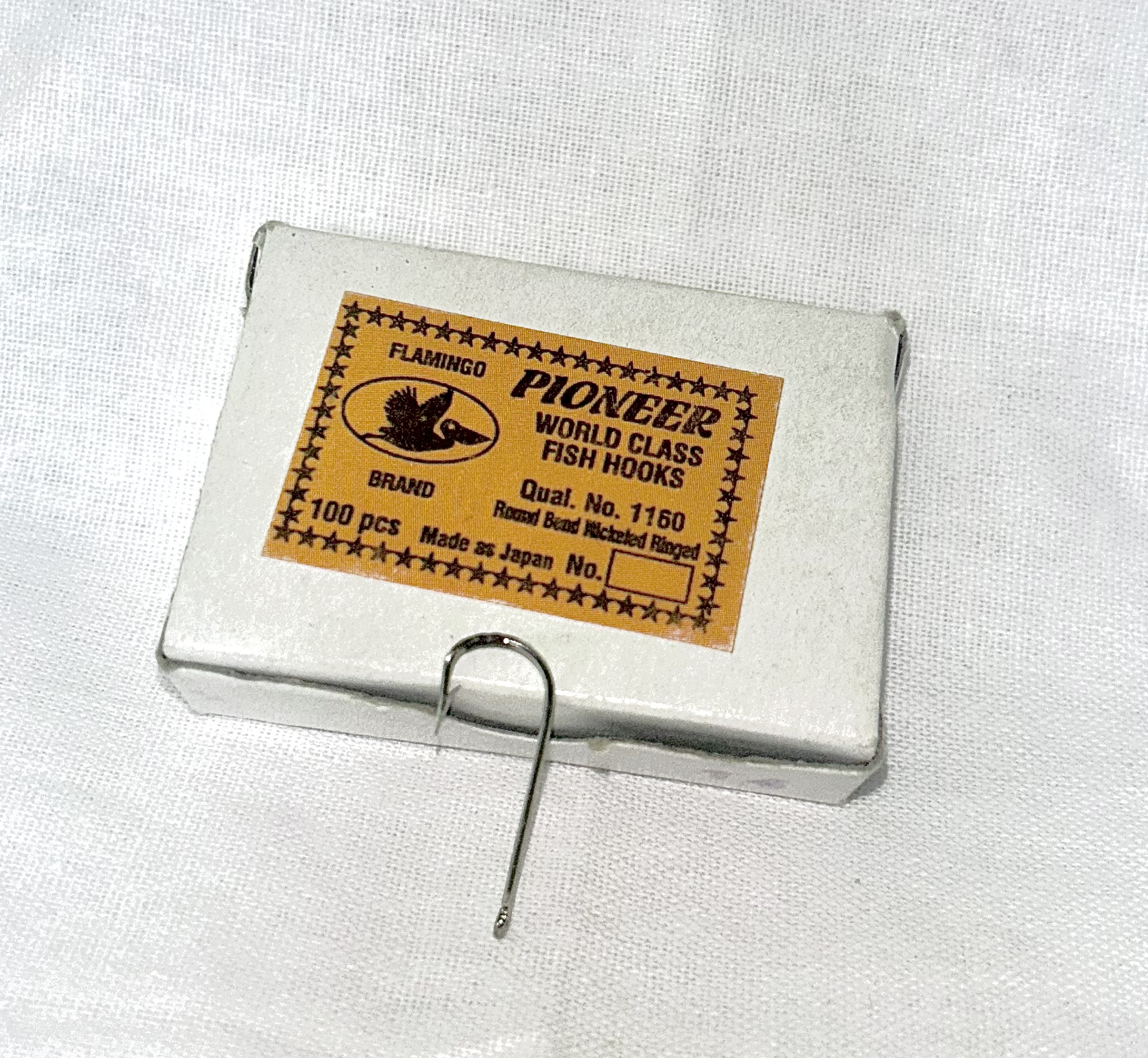 Pioner Hooks